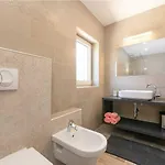 Traumhafte Mit Sauna, Whirlpool, Privatpool, Babybett, Billard, Bbq بيت للعطل Kaštelir