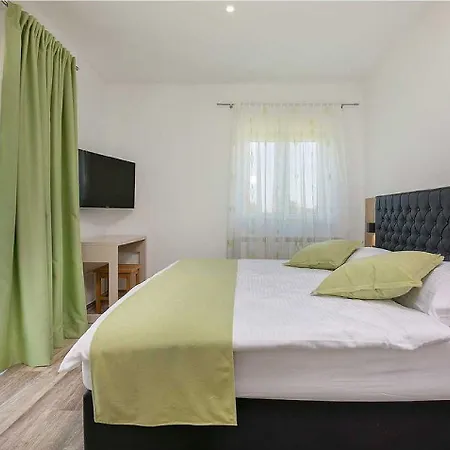 Traumhafte Mit Sauna, Whirlpool, Privatpool, Babybett, Billard, Bbq *