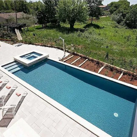 Traumhafte Mit Sauna, Whirlpool, Privatpool, Babybett, Billard, Bbq *